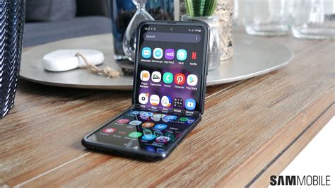 At the time of conducting this review, the security patches are at the level of february 1, 2020. Samsung Galaxy Z Flip review: Flipping the script with ...