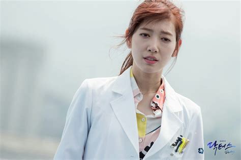 Doctors Park Shin Hye And Kim Rae Won Park Shin Hye Doctor Outfit