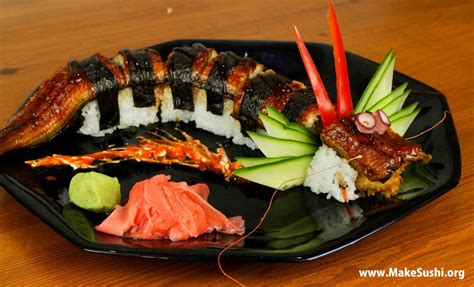 Dragon Sushi Roll Dragon Sushi Japanese Food Sushi Sushi Recipes