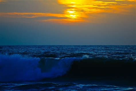 Hd Wallpaper Barrel Wave Sea Surf Waves Sky Sunset Nature Water