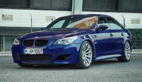 Bmw m3 gts vs bmw m5 f10 ring taxi nürburgring nordschleife with external mic + harrys laptimer. Waarom de E60 M5 misschien wel de dikste BMW ooit is - FHM