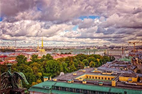 Saint petersburg is a city in russia with 5 million inhabitants. Incentive reis naar Moskou en Sint-Petersburg