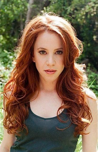 Stunning And Striking Redheads With Green Eyes