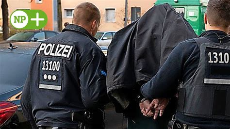 Wie Kriminelle Clans Zwei Polizisten In Hannover Bedrohen