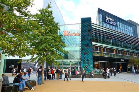 13 Best Shopping Malls In London Londons Most Popular Malls And