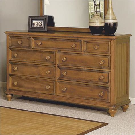 1656 60 Flexsteel Wynwood Furniture Drawer Dresser Honey Pine