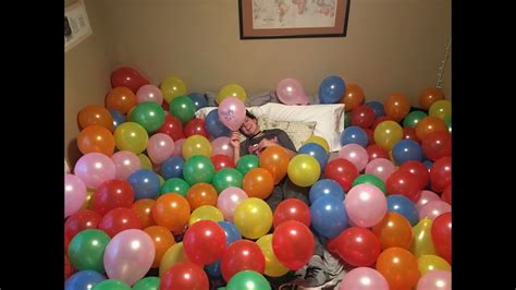 Filling A Room With Balloons Youtube