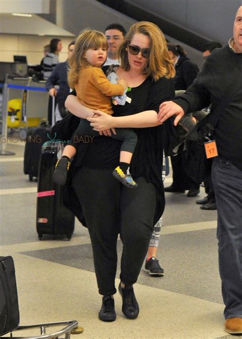 Adele Touches Down At Lax With Son Angelo Adele Adele Singer Adele Son