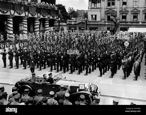 Ss And Sa Parade In Weimar Stock Photo 68838580 Alamy