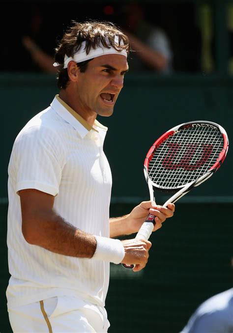 Обучение теннису, всё о теннисе. Roger Federer in The Championships - Wimbledon 2009 Day ...