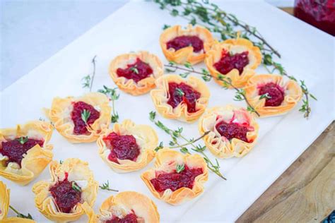 Brie And Cranberry Phyllo Mini Tarts The Jam Jar Kitchen