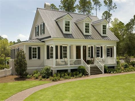 Exciting Cape Cod House In Millenial Era Timeless House Style Cape