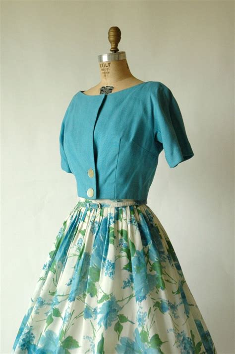 1950s l aiglon blue floral dress vintage glamour vintage love vintage clothing stores vintage