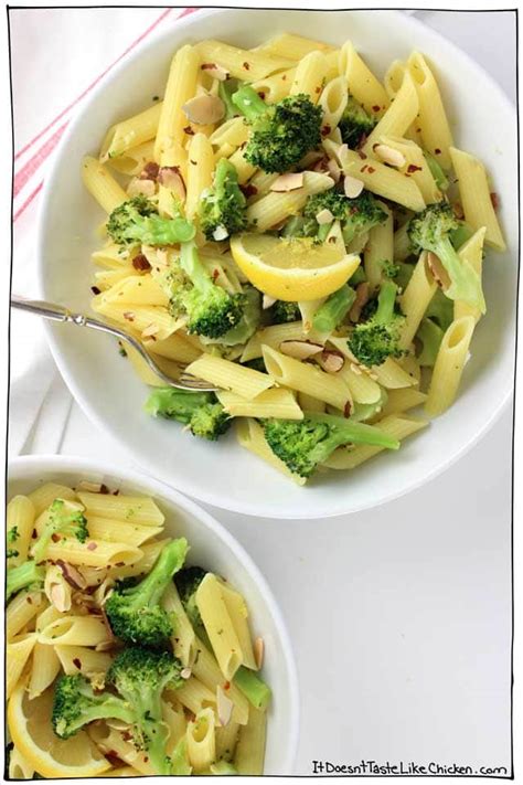 Garlic Lemon Broccoli Pasta