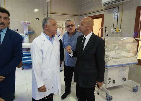 من جانبه، قال الدكتور ممدوح غراب محافظ الشرقية، إنه تواصل مع وكيل وزارة الصحة بالمحافظة، لمتابعة واقعة وفاة. وكيل «صحة الشرقية» يفاجئ مستشفى الحسينية.. ويحيل 75 عاملًا ...