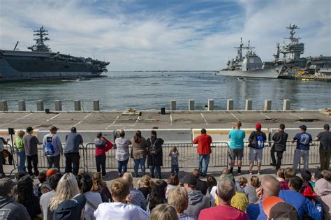 Navstas Fleet Fest Culminates Fleet Week Hampton Roads Norfolk Navy