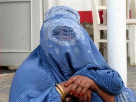 Burka Hijab Chador Niqab Éstos Son Los Distintos Tipos De Velos Que Usan Las Mujeres