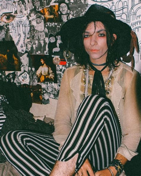 See more ideas about palaye royale, emerson barrett, emo bands. Emerson Barrett | Palaye royale, Emerson barrett, Emerson ...