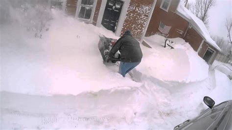 Snow Blowing A Driveway In 1 Minute Youtube