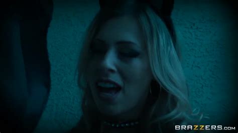 Porn ⚡ Brazzers Trick And Treat Michael Vegas And Zoey Monroe