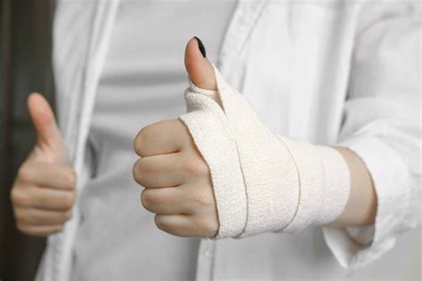 Sprained Thumb Symptoms And Treatment Orthoneuro