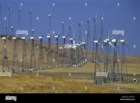 Altamont Pass Wind Turbine Power Plant California Usa Stock Photo Alamy
