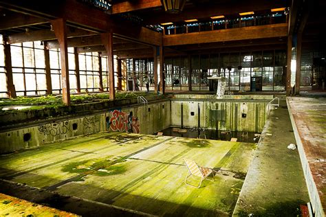abandoned grossinger s catskill resort indoor pool fm forums