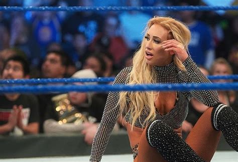 Pin By Miss On Carmella Leah Van Dale In 2020 Wwe Champion Photo