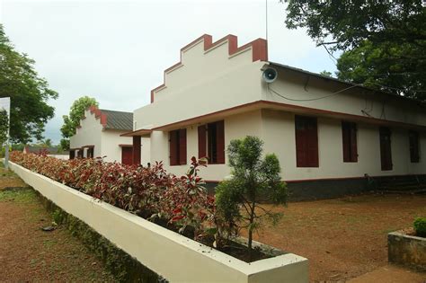Devaswom board college offers 14 courses in science, commerce and banking, arts and humanities streams. About the College - Kumbalathu Sankupillai Memorial ...