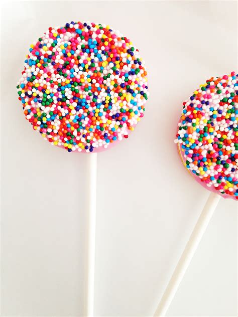 Make These Quick And Easy Sprinkle Oreo Pops Catch My Party