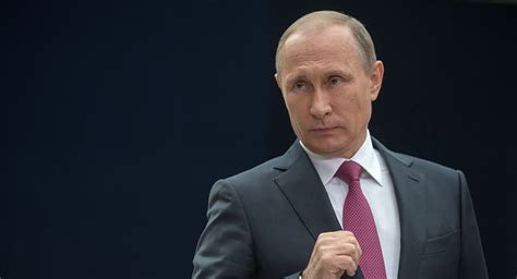 Putin po raz czwarty rządzi na kremlu sylwetka władimira putina. Władimir Putin przyjmie listy uwierzytelniające od 17 ...