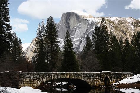 Bridge In Yosemite Valley Stock Image Image Of Current 7483035