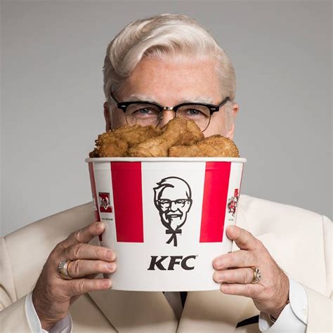 This is the first instance of the logo featuring the color red, a color which would become their staple. Nueva identidad de KFC y su nuevo logo recordando sus ...