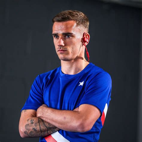 Haircut and bleach by slikhaar studio. Antoine Griezmann Wallpapers HD