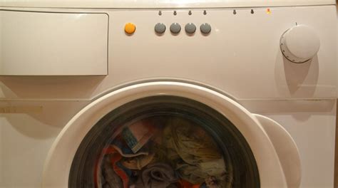 More images for comment nettoyer une machine a laver le linge » Nettoyer son lave-linge | Comment le nettoyer?