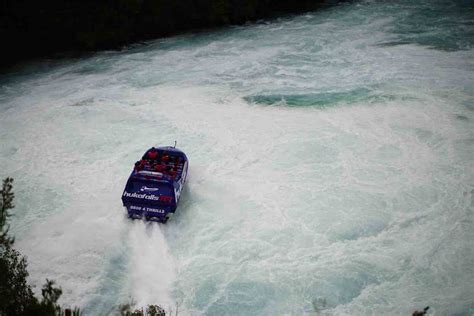 If not, leave for a bit longer but do not exceed 10 minutes. How Long Should You Leave a Jet Boat in Saltwater? - Best ...