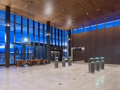 Seattle Paine Field Passenger Terminal | Press Photos