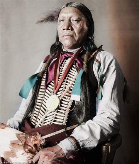 Photos Of Native Americans Are Brought Back To Life Daily Mail Online
