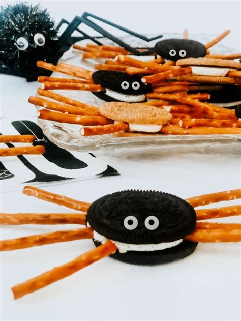 Halloween oreo cookies by gourmetgiftbaskets. Oreo cookie spider treats for Kids - Halloween snack ideas ...