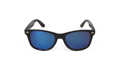 Ricardo Classic Black Blue Sunglasses