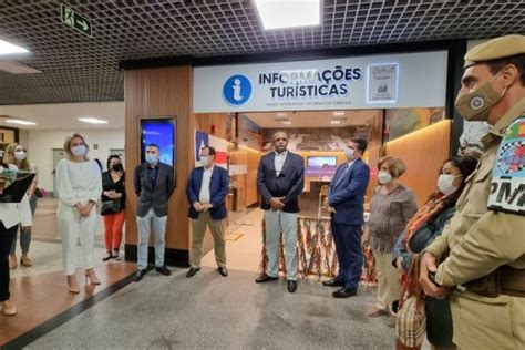 Novo Posto De Atendimento Ao Turista é Inaugurado No Aeroporto De Salvador Bahia Farol Da Bahia