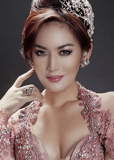 maria selena nurcahya représentera l indonésie au concours miss univers 2012