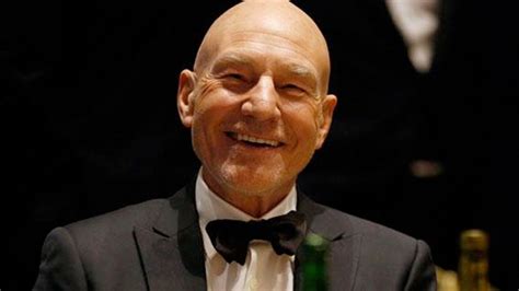 72 Year Old Actor Patrick Stewart Tries First Ever Pizza Slice Fox News