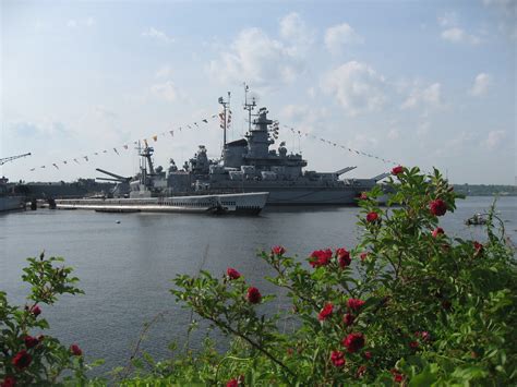 Battleship Cove Fall River Ma Uss Lionfish Uss Massachu Flickr