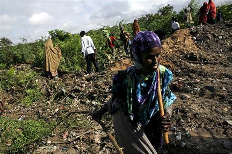 Islamists Calm Somali Capital With Restraint The New York Times