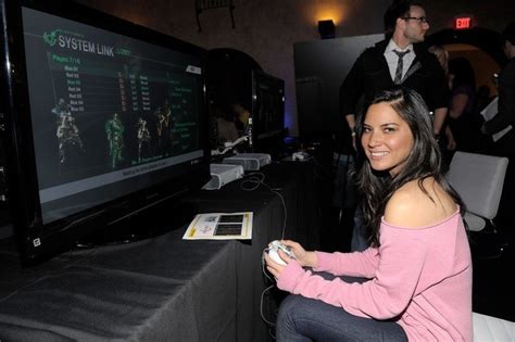 10 Celebrities That You Didnt Know Were Avid Gamers