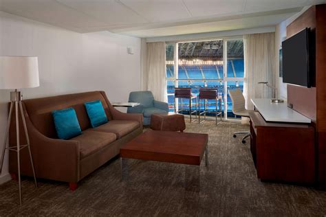 Hotel Inside Rogers Centre With Field View Toronto Marriott City