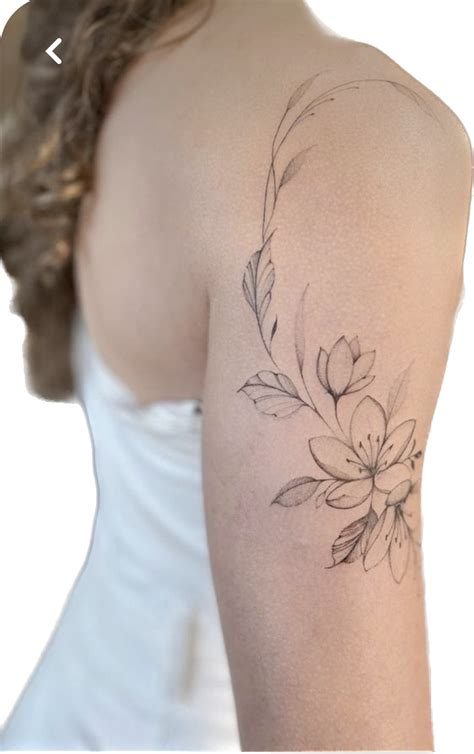Pin By Carol Ferreira On Tattu In 2023 Feminine Shoulder Tattoos Floral Back Tattoos Flower