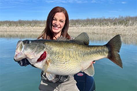 World Record Large Mouth Bass