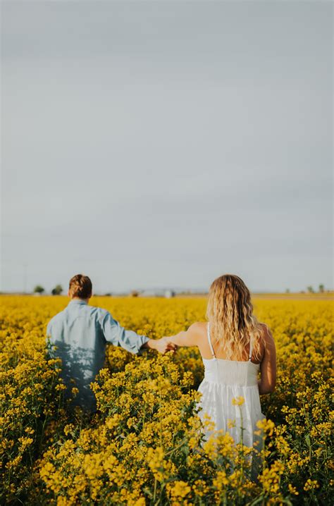 Idaho Couples Session Yellow Flower Fields Engagement Photos